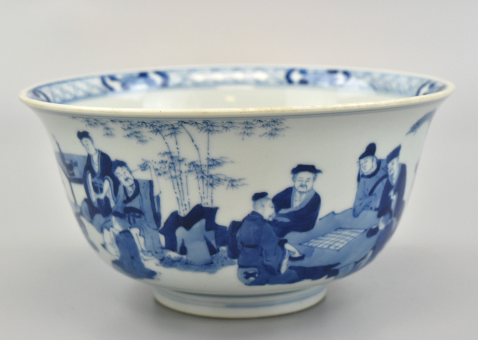 LARGE CHINESE BLUE WHITE BOWL 33992b