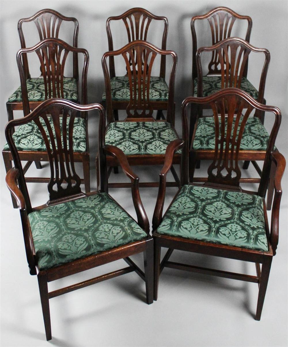 SET OF EIGHT FEDERAL MAHOGANY DINING