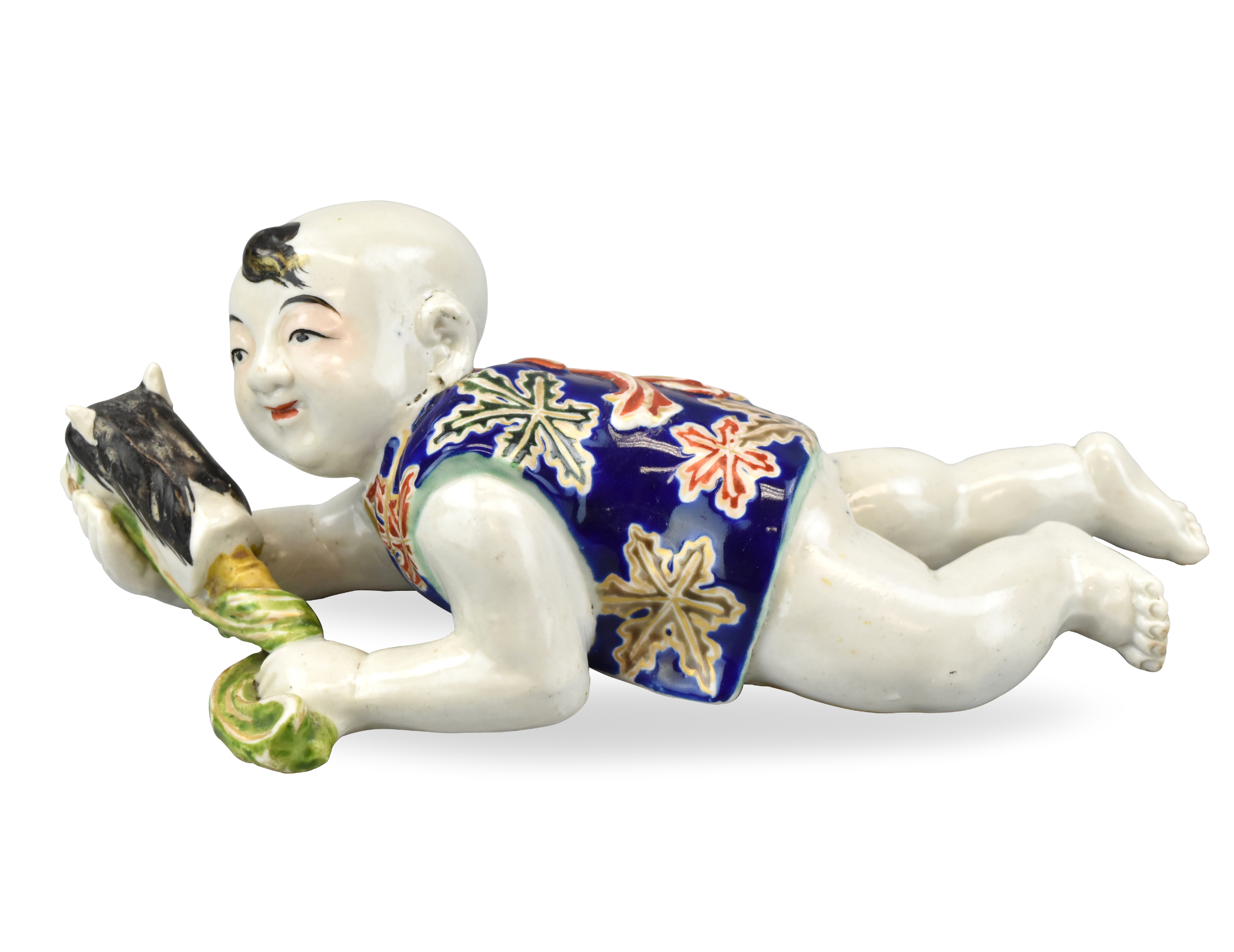 JAPANESE PORCELAIN FIGURE OF CRAWLING 339d97