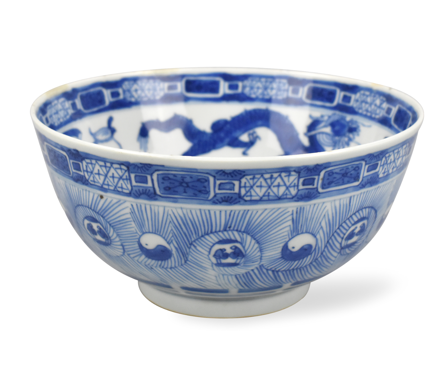 CHINESE BLUE WHITE BOWL W BAGUA  339df3