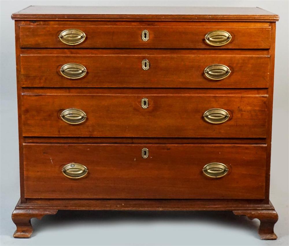 CHIPPENDALE CHERRYWOOD FOUR DRAWER 339ee7