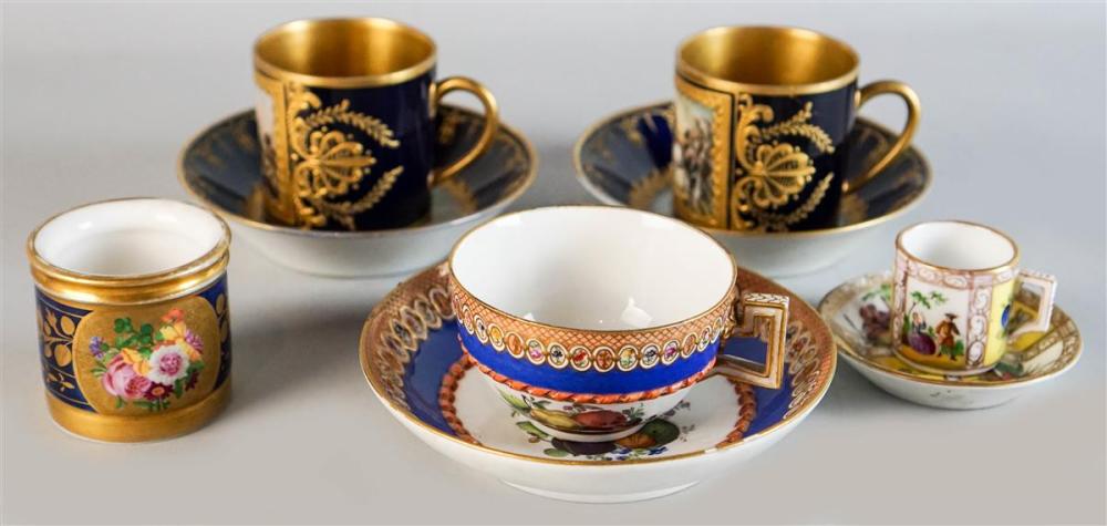 PAIR OF SEVRES NAPOLEONIC CUPS 339f2f