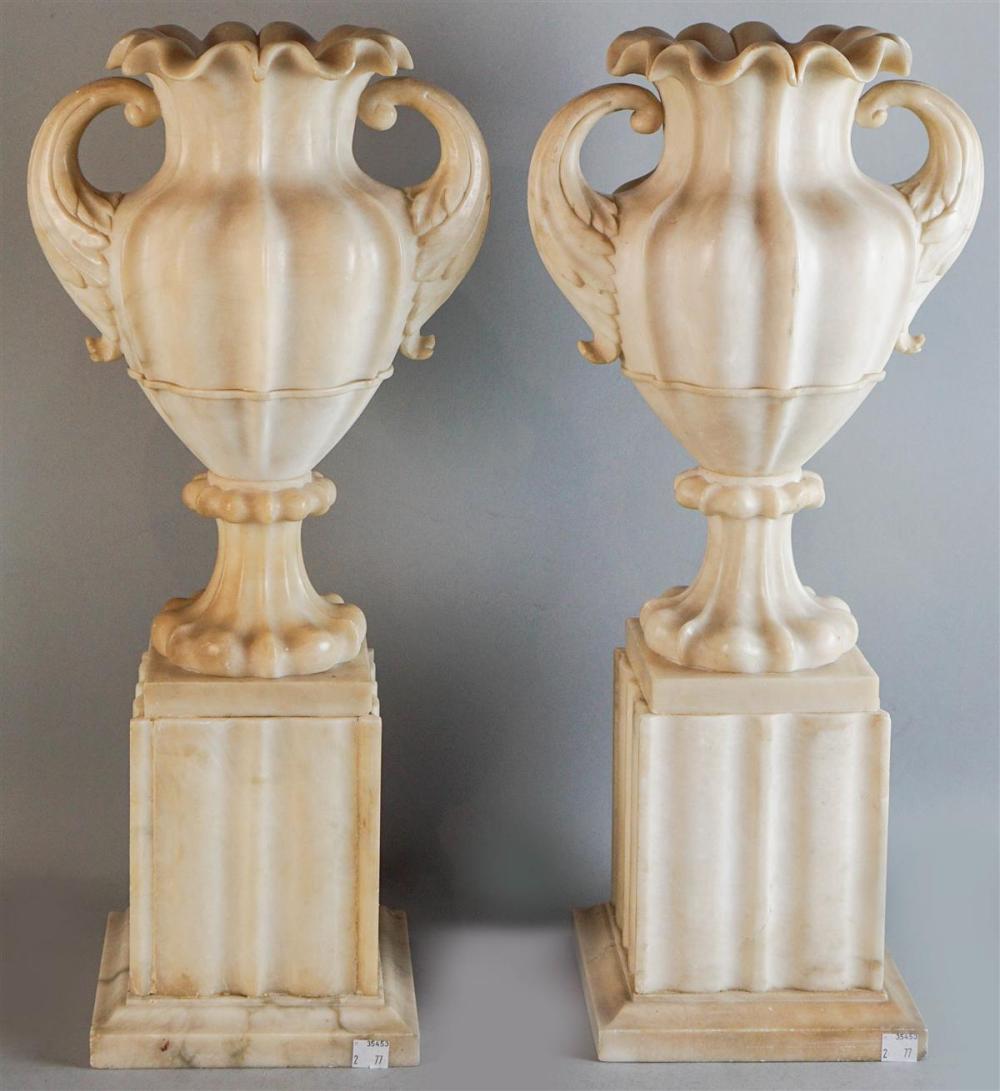 PAIR OF ITALIAN WHITE ALABASTER 339f76