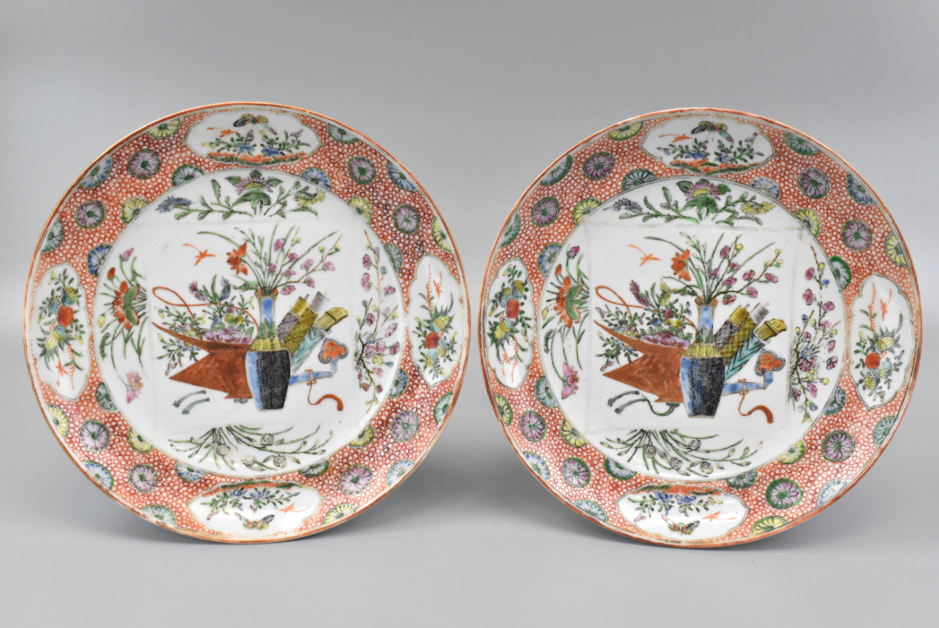 PAIR OF CHINESE CANTON GLAZED DISH,