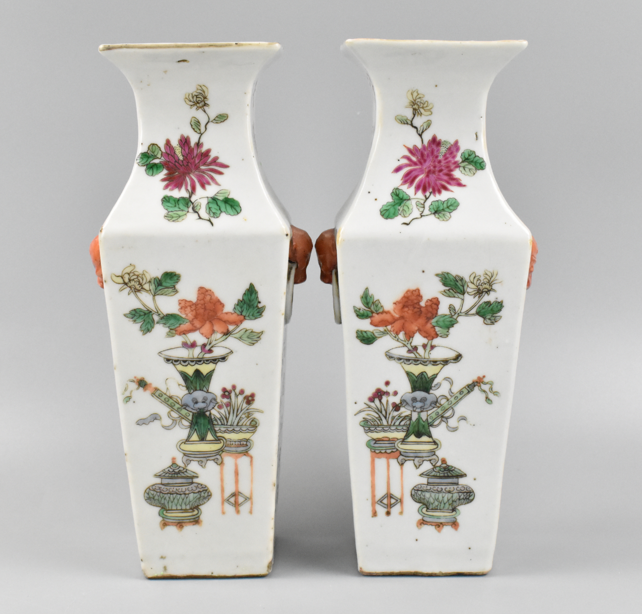 PAIR OF CHINESE FAMILLE ROSE SQUARE