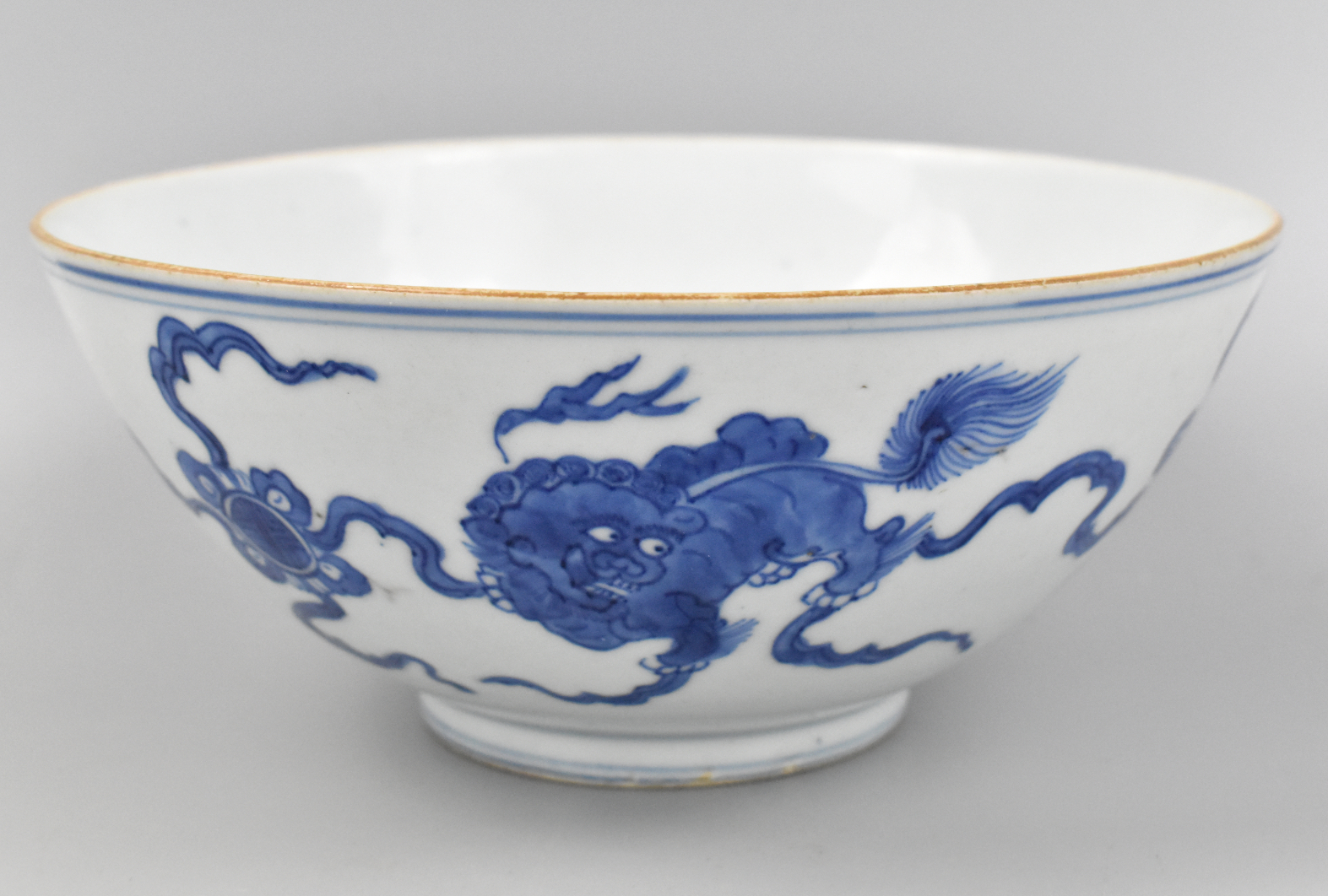 CHINESE BLUE WHITE BOWL W FOO 339ffe