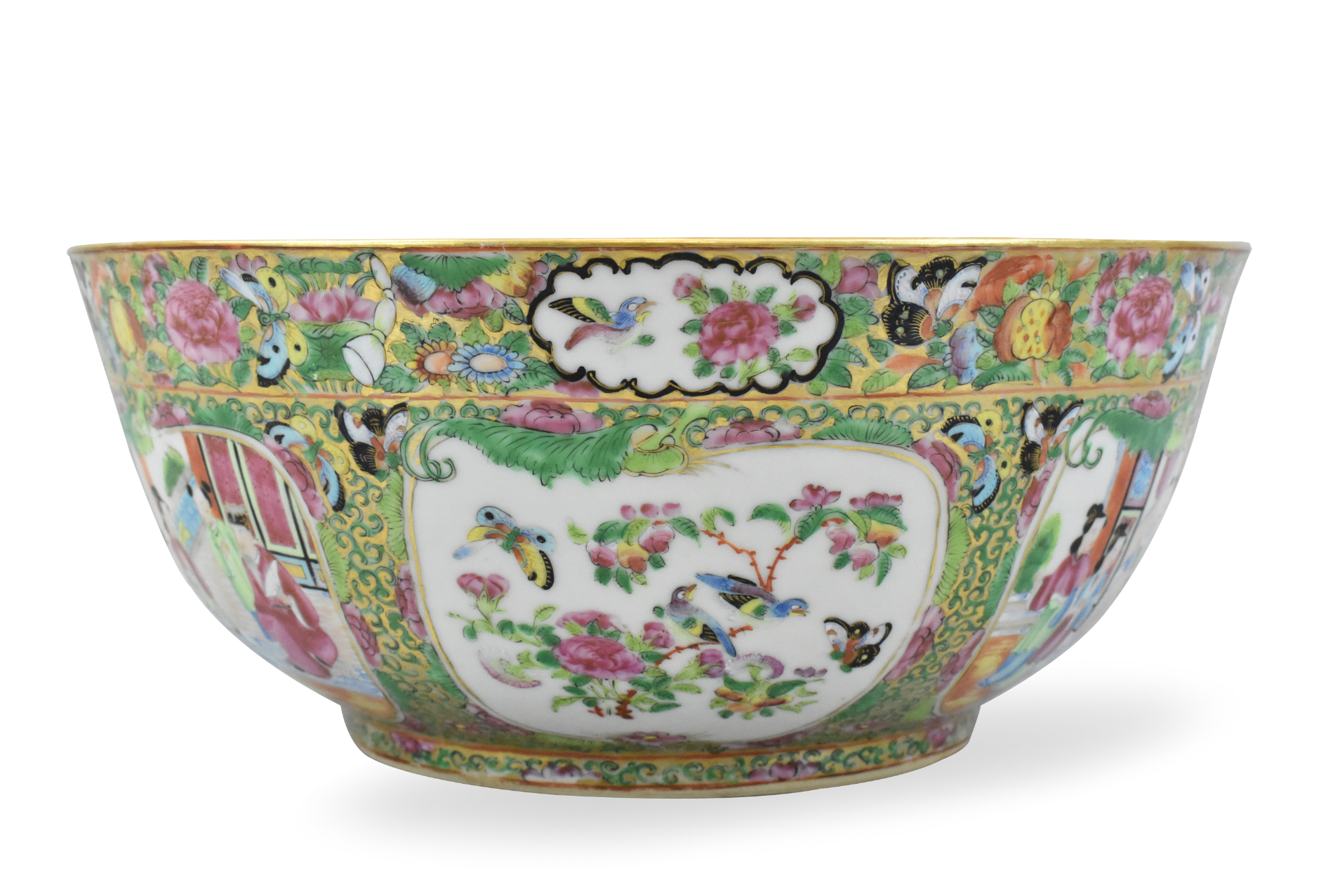 LARGE CHINESE ROSE MEDALLION PUNCH