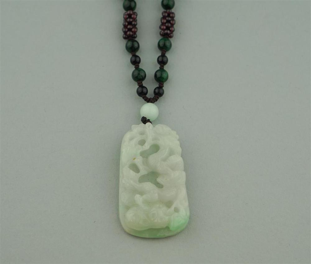 CARVED JADE AMETHYST ONYX AND 33a25d