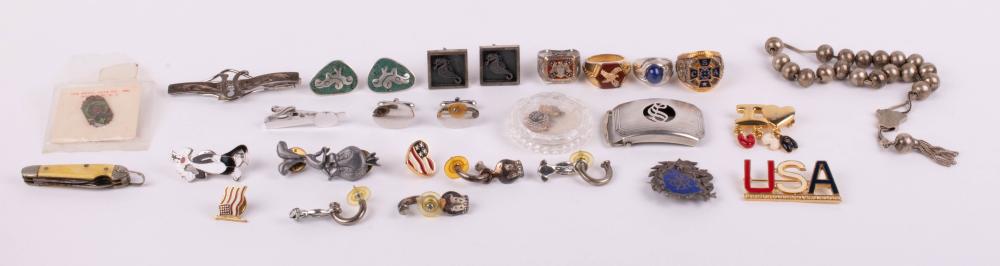 GROUP OF GENTLEMAN S JEWELRY INCLUDING 33ca15