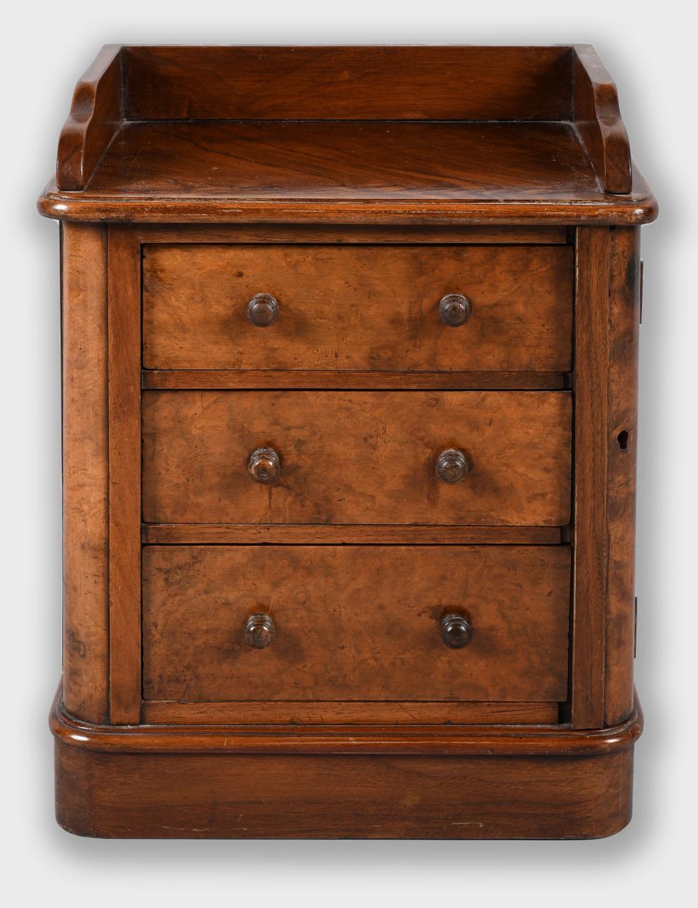 SENATOR WARNER'S VICTORIAN WALNUT