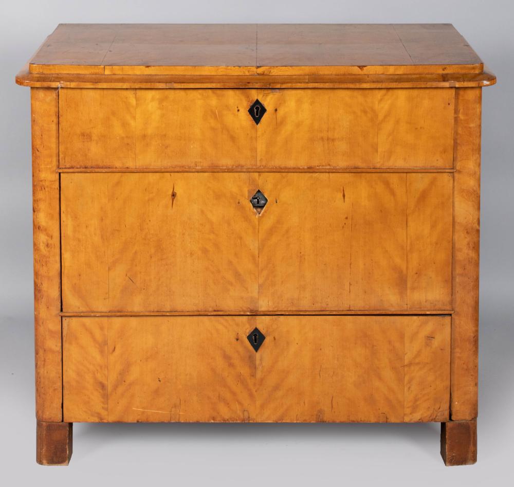 BIEDERMEIER BIRCH CHEST OF DRAWERS,