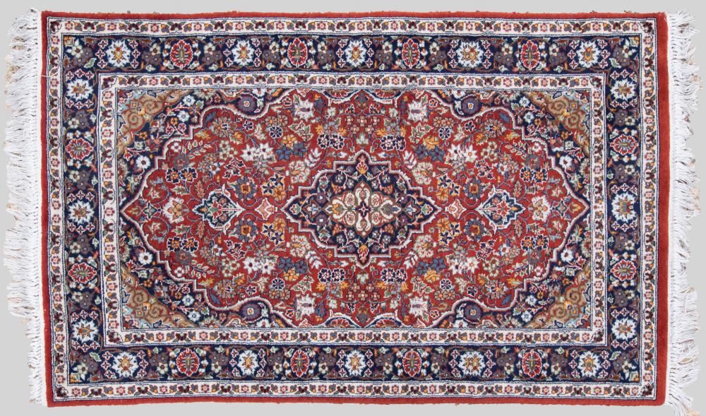 SMALL PAK PERSIAN HAND KNOTTED