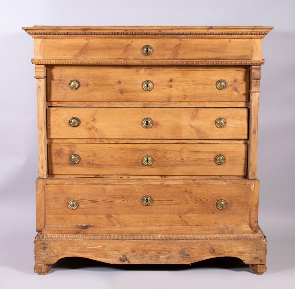 DANISH CLASSICAL PINE CHEST OF 33cd0a