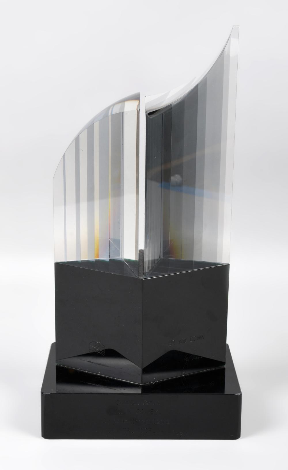 'UP AND DOWN' GLASS SCULPTURE GIVEN