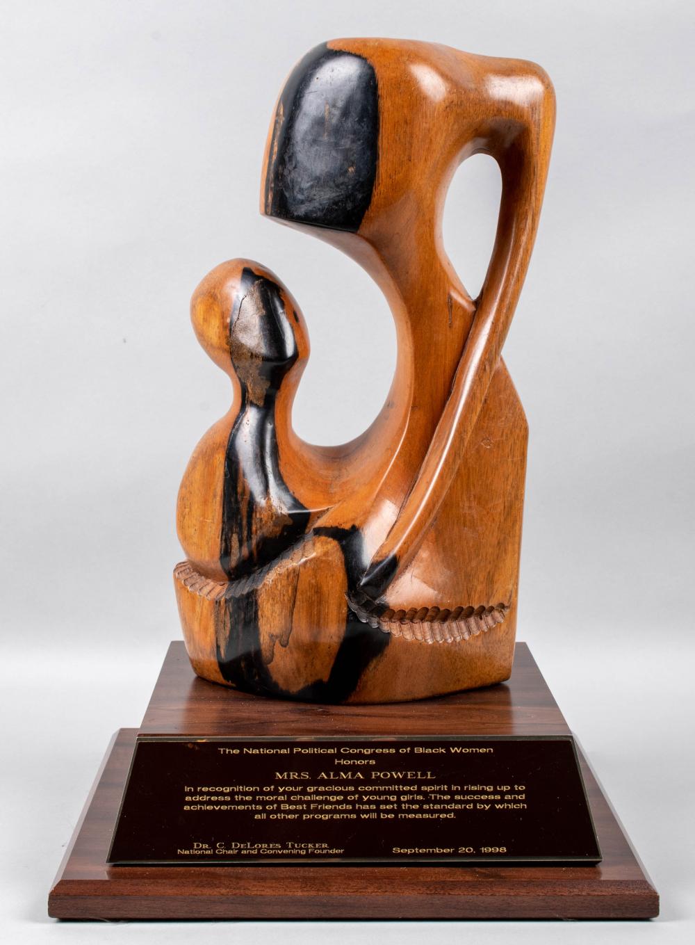 ABSTRACT WOOD SCULPTURE HONORING 33ce42
