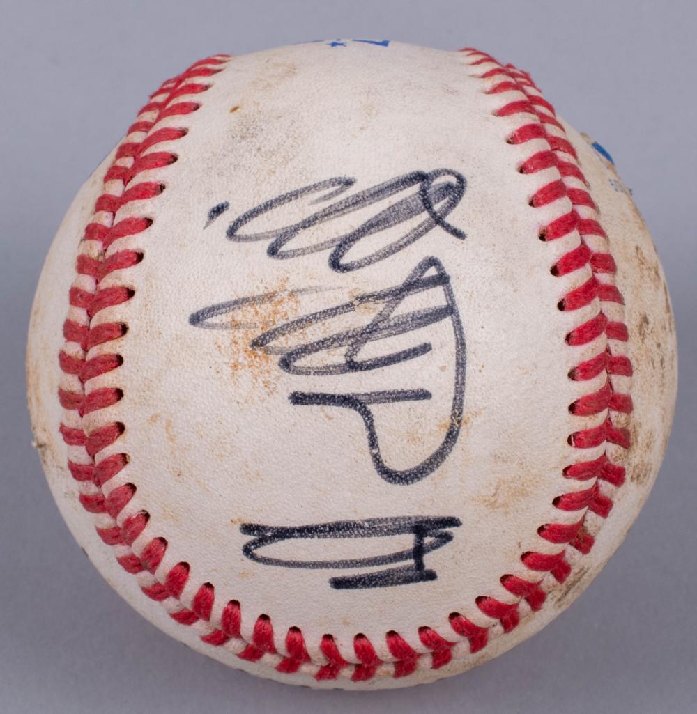 AUTOGRAPHED BASEBALL TO GENERAL 33ce84