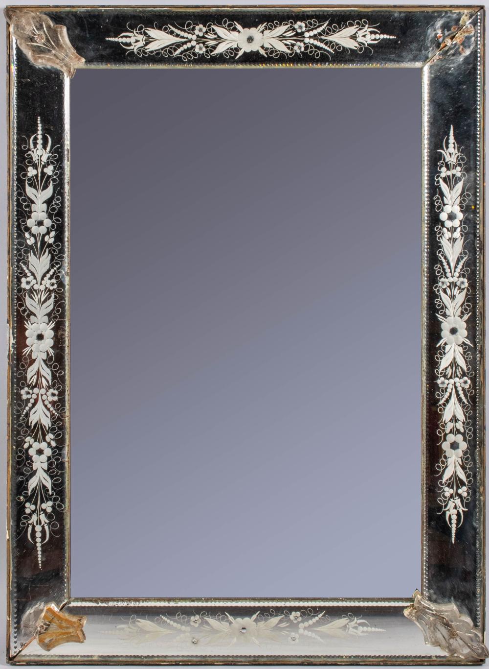 VENETIAN ETCHED MIRROR 39 X 28 33d0c9