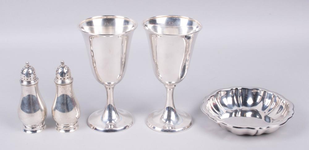 PAIR OF INTERNATIONAL SILVER CO  33d112