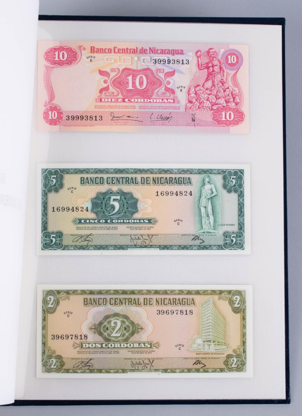 BOOKLET OF NICARAGUAN CURRENCY