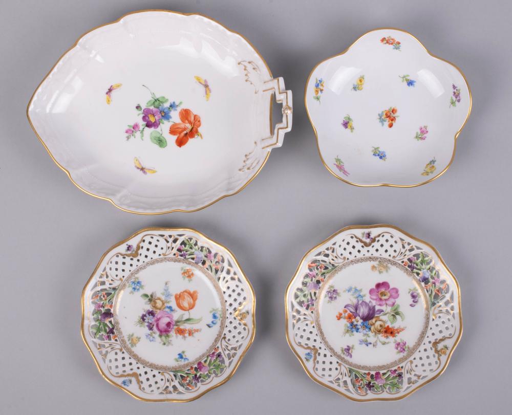 GROUP OF GERMAN PORCELAIN DISHES,