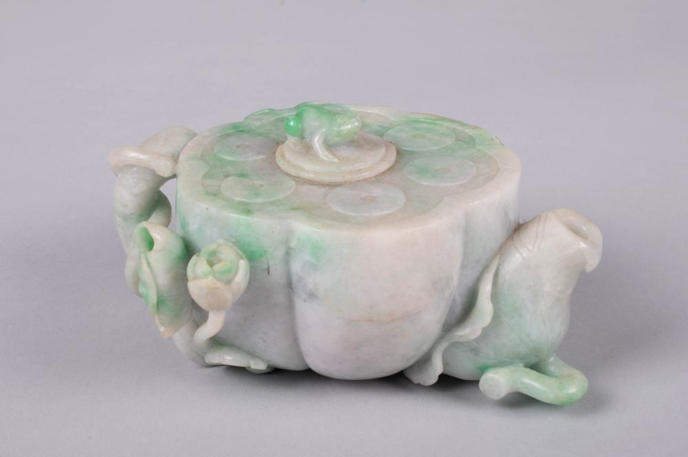 CHINESE JADEITE TEAPOT HEIGHT  33d291