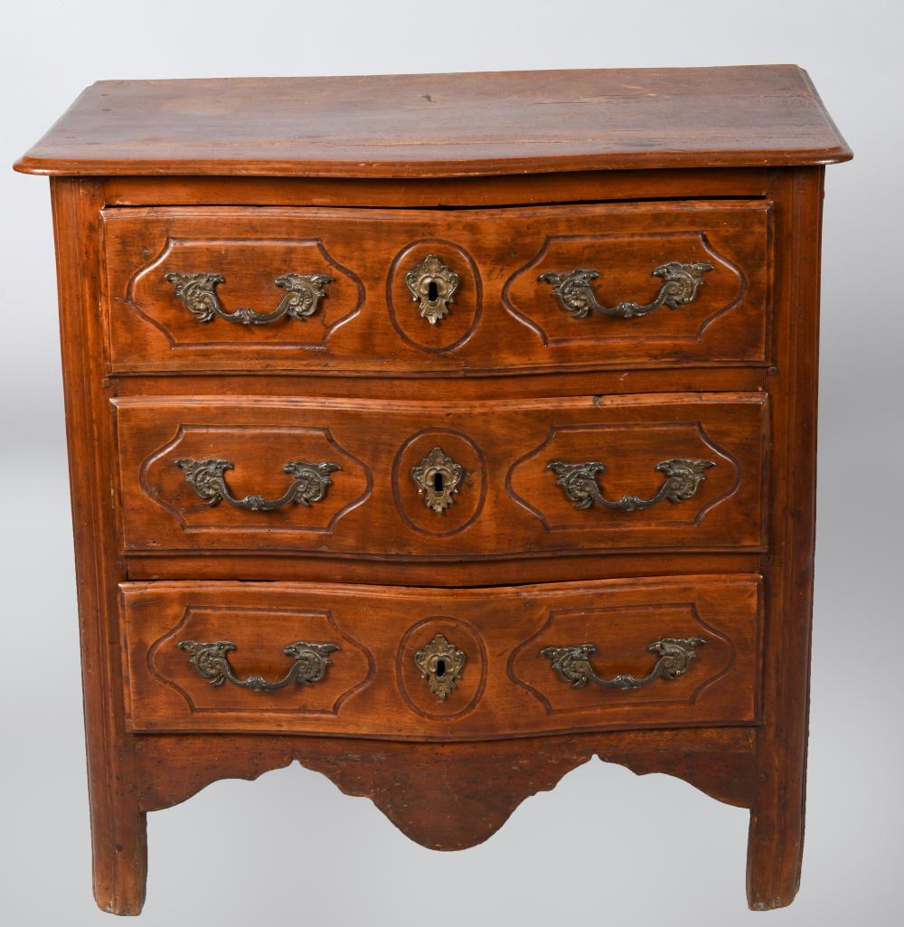 LOUIS XVI PROVINCIAL WALNUT COMMODE  33d3dc