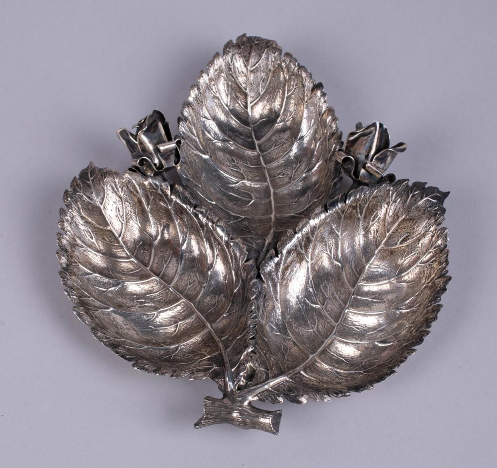 BUCCELLATI SILVER THREE LEAF NUT