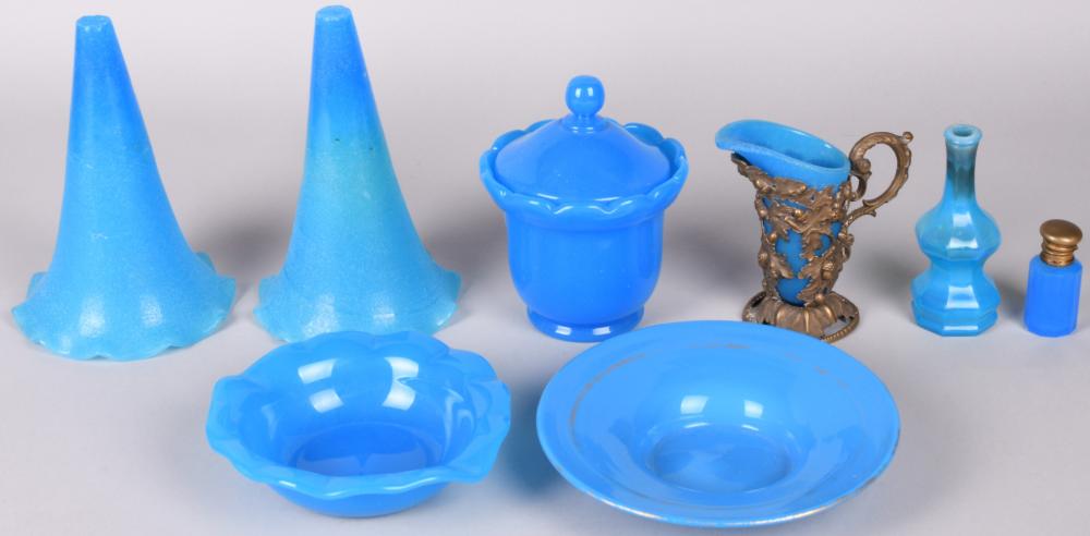 GROUP OF VICTORIAN BLUE OPALINE 33d45a