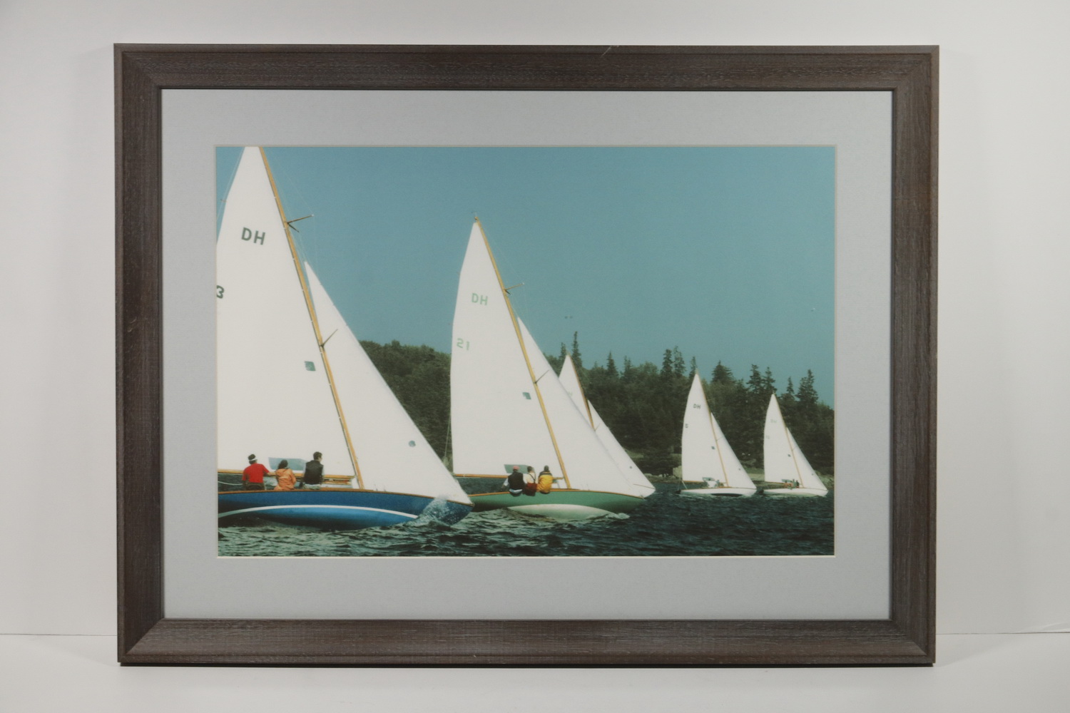 GICLEE PHOTO OF RACING BOATS Unsigned,