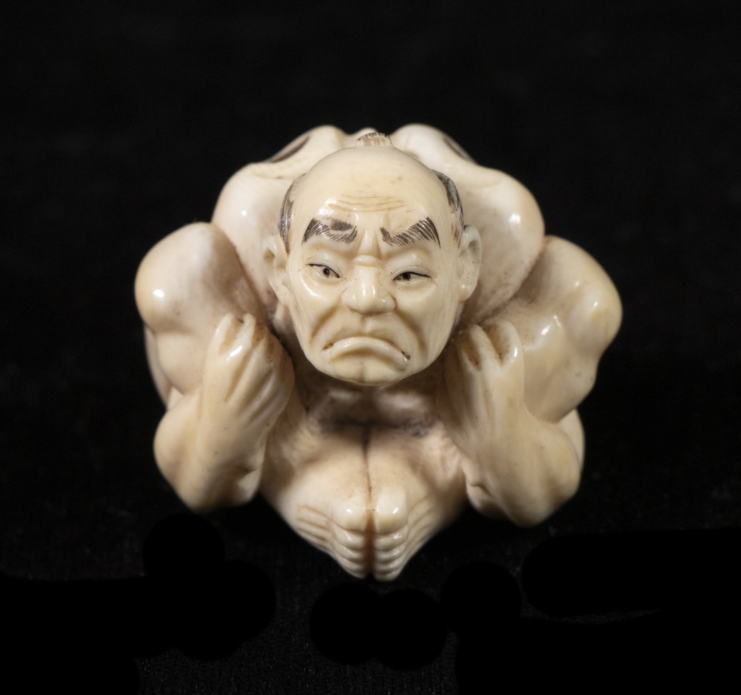 19TH C. JAPANESE IVORY NETSUKE