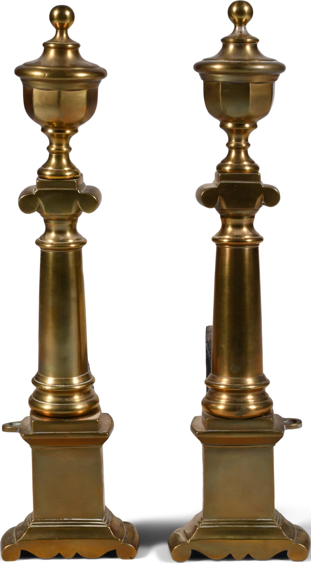 PAIR OF LATE FEDERAL BRASS ANDIRONS  33d8d6