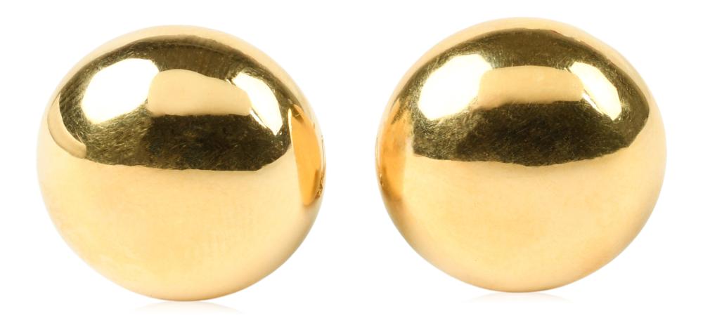 18K YELLOW GOLD BUTTON SHAPED ROUND