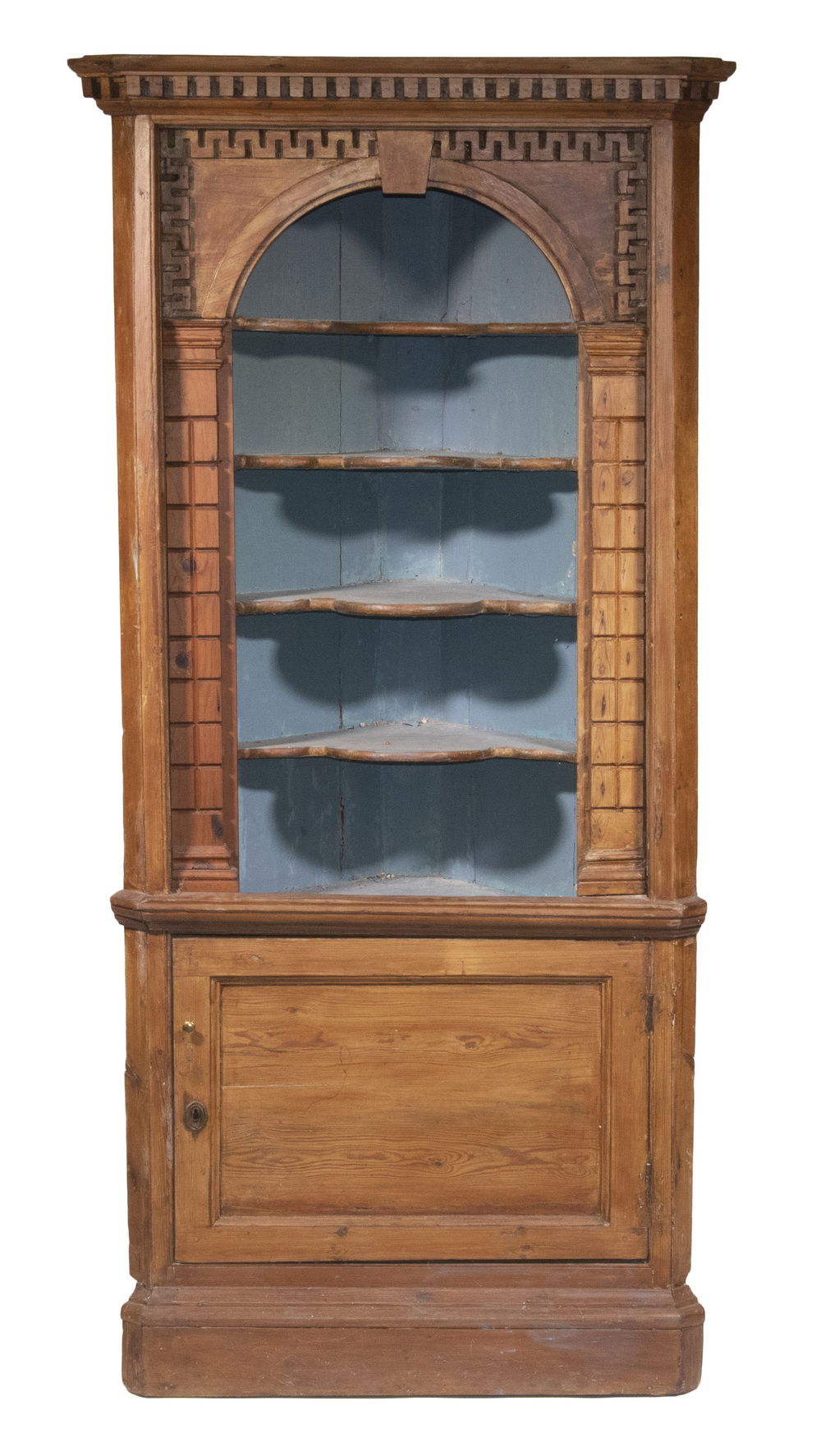 PINE CORNER CABINET Country Chippendale 33dd00
