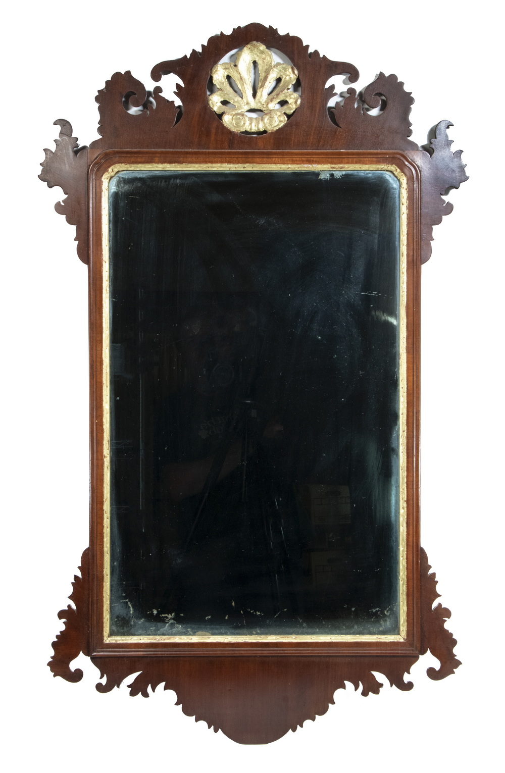 CHIPPENDALE MIRROR WITH MEDALLION