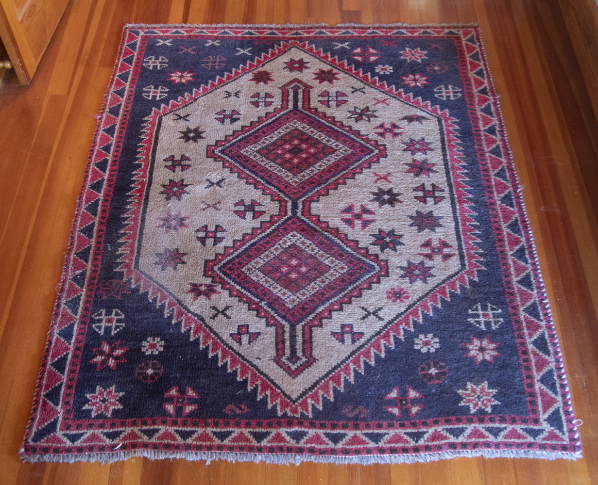 CAUCASIAN AREA RUG - 5' X 6' With