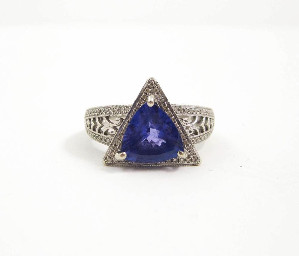 TANZANITE, DIAMOND AND FOURTEEN