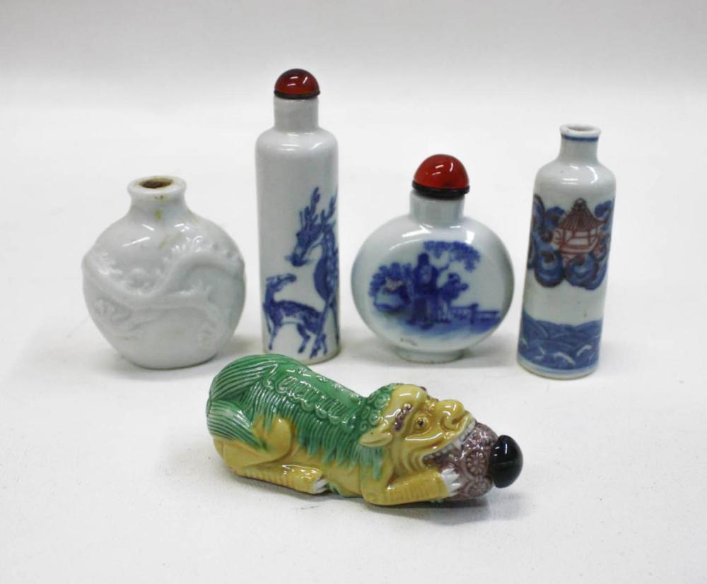 FIVE CHINESE PORCELAIN SNUFF BOTTLES  33dfd6