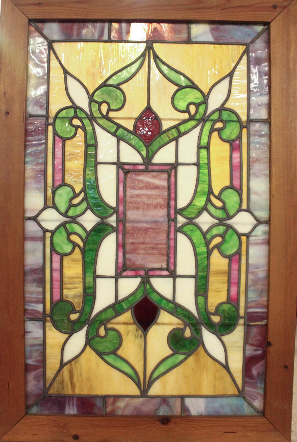 LATE VICTORIAN STAINED AND LEADED 33e046