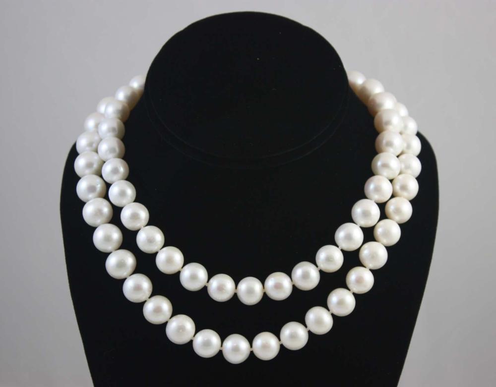 SOUTH SEA PEARL AND FOURTEEN KARAT