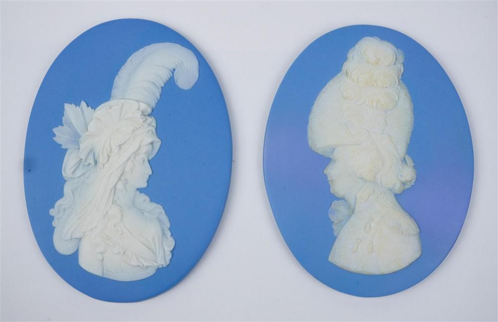 PAIR OF WEDGWOOD LIGHT BLUE JASPERWARE 33bb05