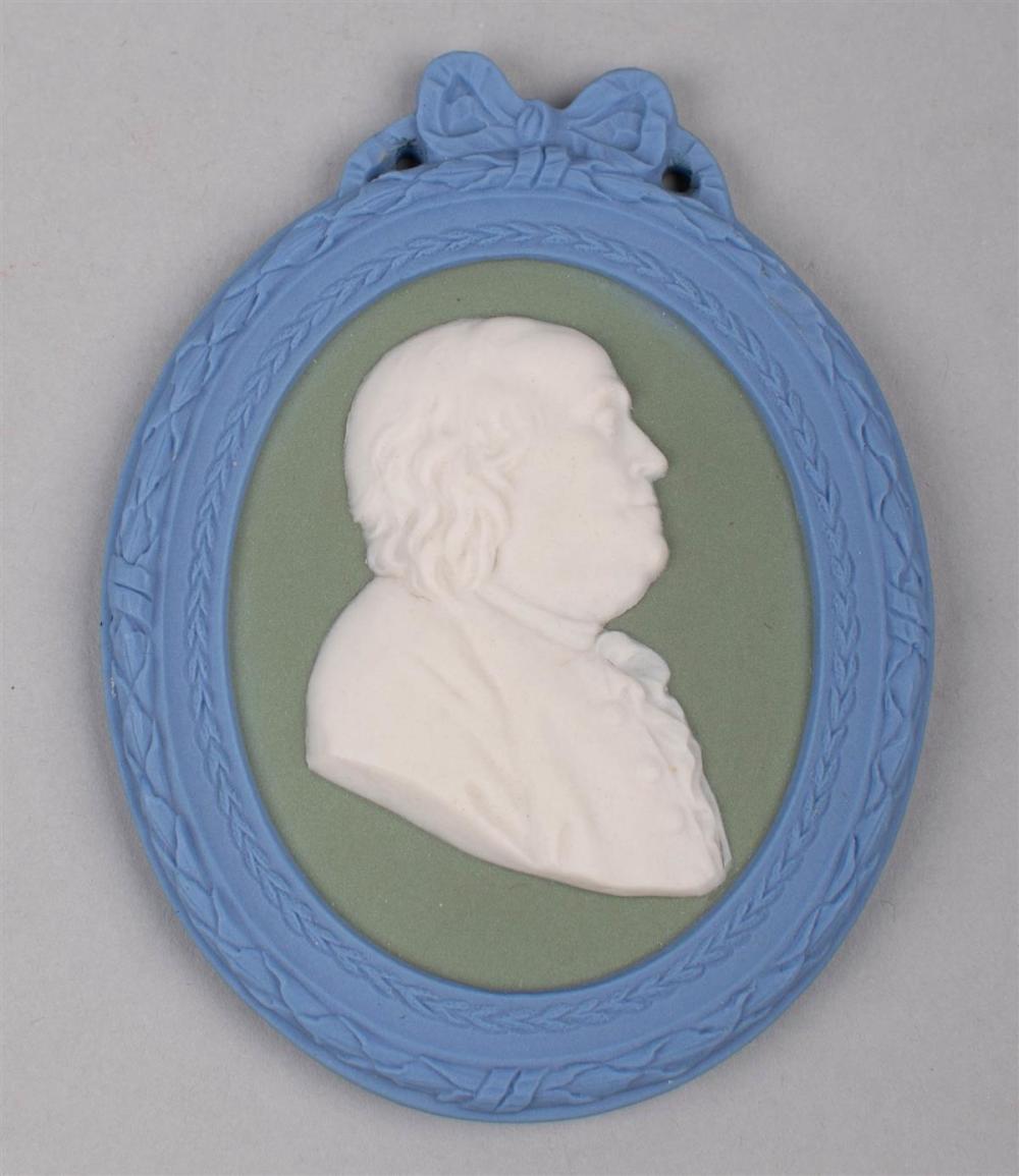 WEDGWOOD TRICOLOR OVAL PORTRAIT 33bb13