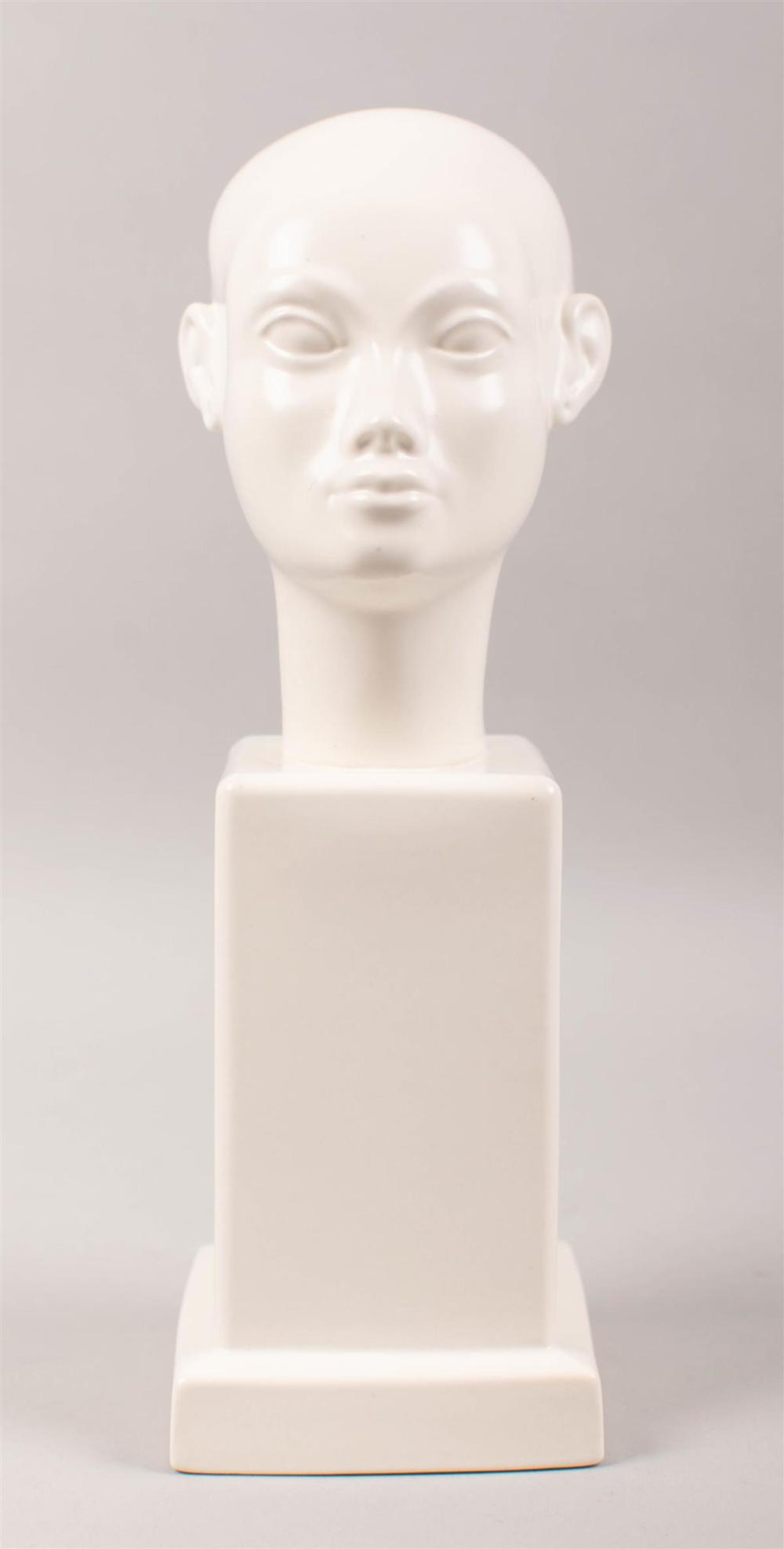 WEDGWOOD MOONSTONE GLAZED BUST, QUEEN