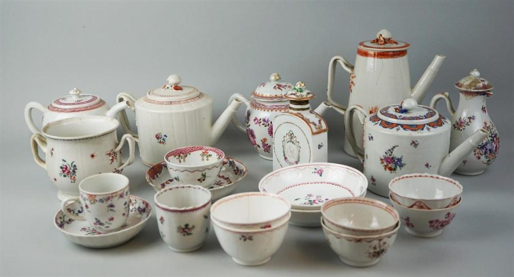 21 PIECES OF RED FLORAL CHINESE 33bd99