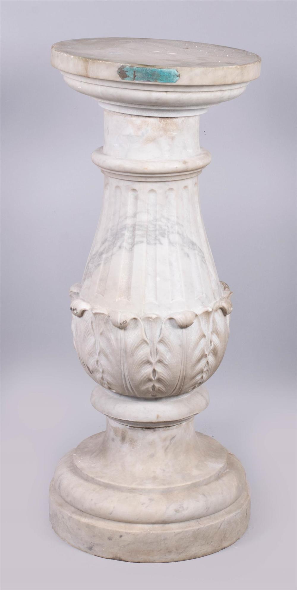 ITALIAN NEOCLASSICAL WHITE MARBLE 33bdda