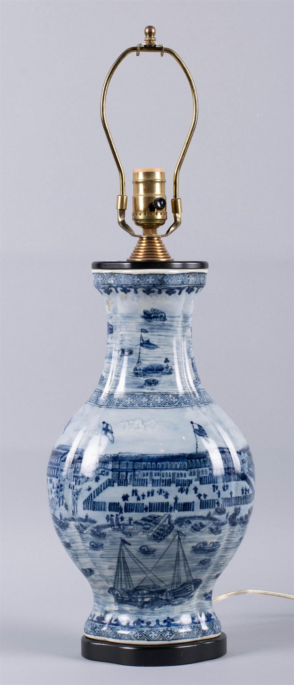 CHINESE EXPORT STYLE BLUE AND WHITE