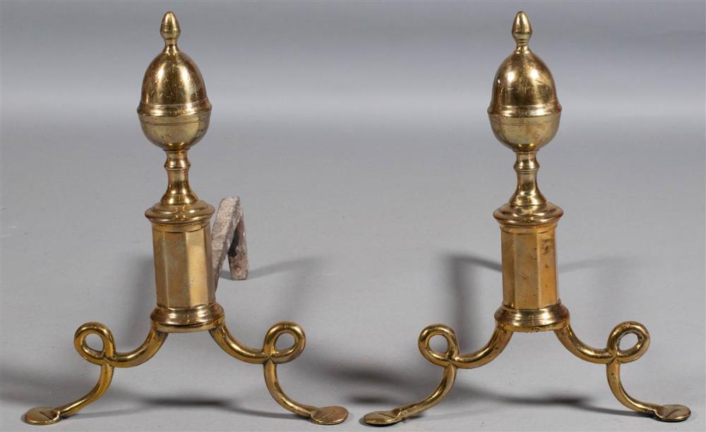 PAIR OF FEDERAL BRASS ANDIRONS  33bfed