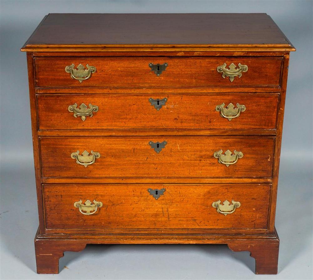 GEORGE III MAHOGANY CHEST OF DRAWERS,