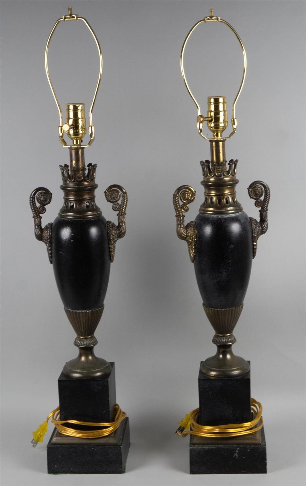 PAIR OF REGENCY STYLE GAS LAMPS 33c055