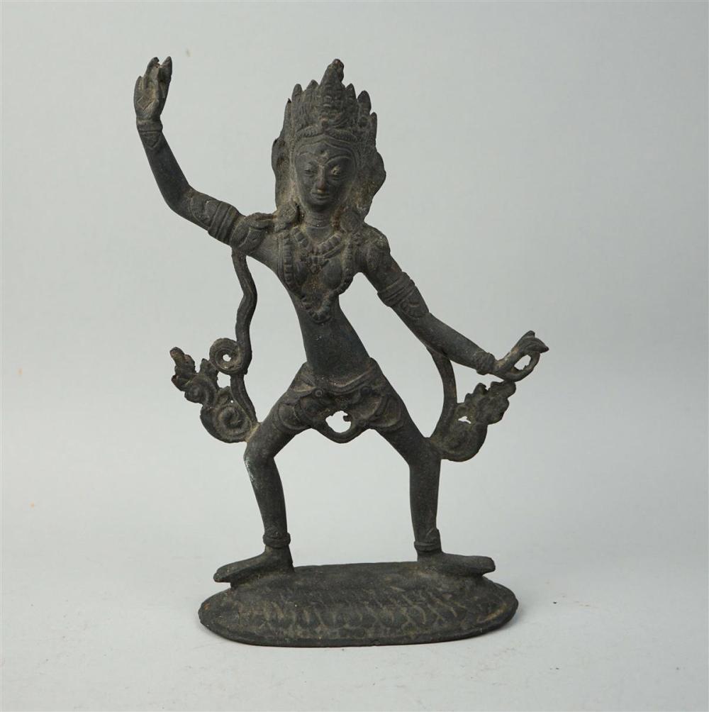 INDIAN PROVINCIAL BRONZE FIGURE