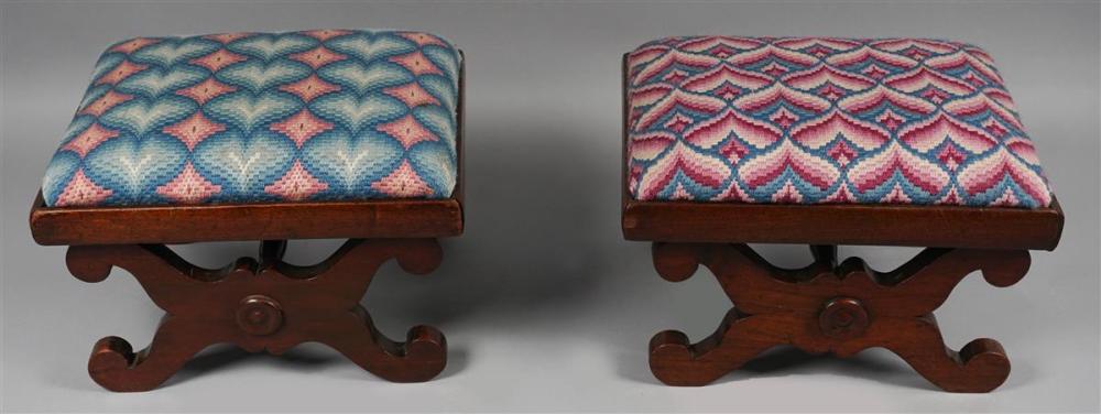 PAIR OF VICTORIAN MAHOGANY FOOTSTOOLS  33c108